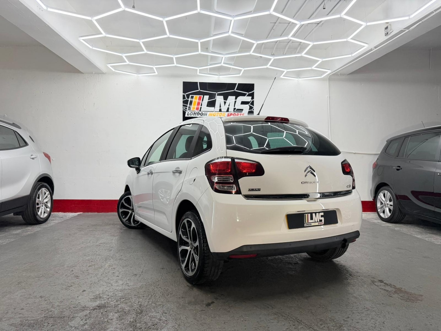 Used Citroen C3 2016 for sale - 76637168: Photo 70