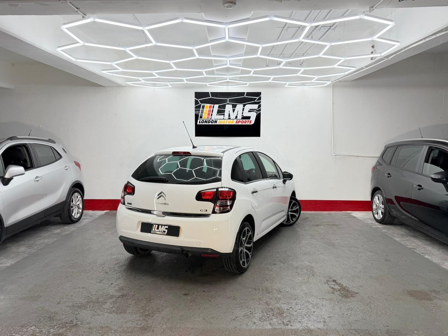 Used Citroen C3 2016 for sale - 76637168: Photo 80