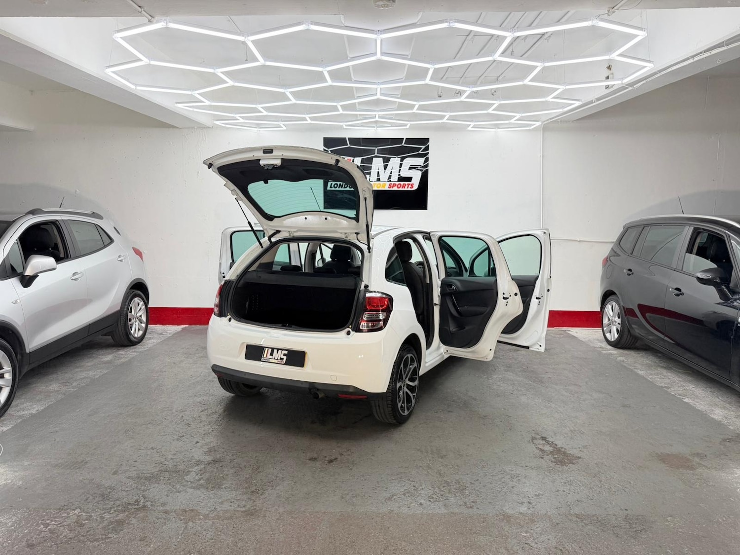 Used Citroen C3 2016 for sale - 76637168: Photo 92