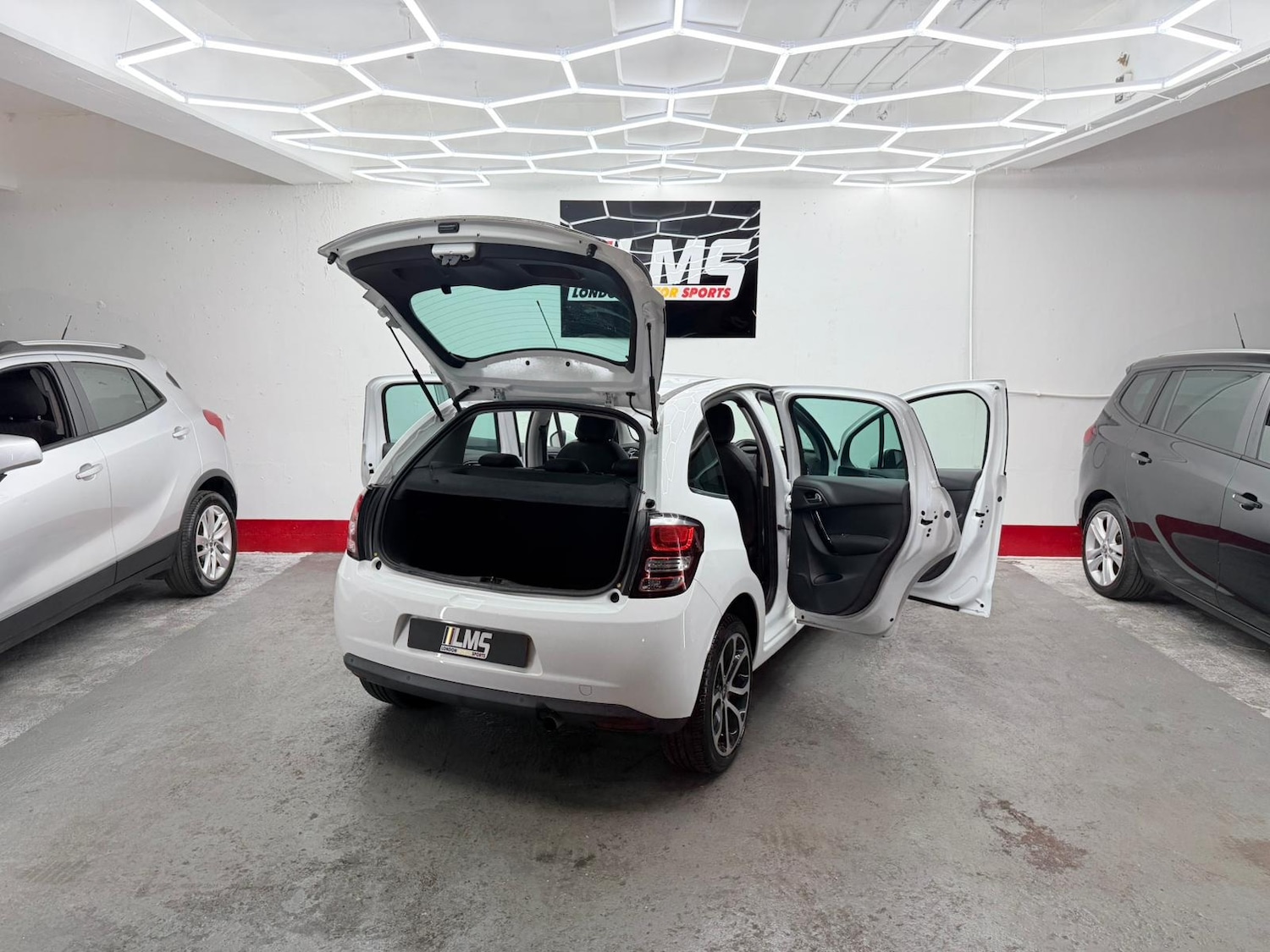 Used Citroen C3 2016 for sale - 76637168: Photo 96