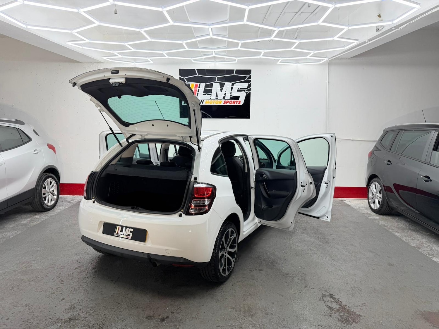 Used Citroen C3 2016 for sale - 76637168: Photo 97