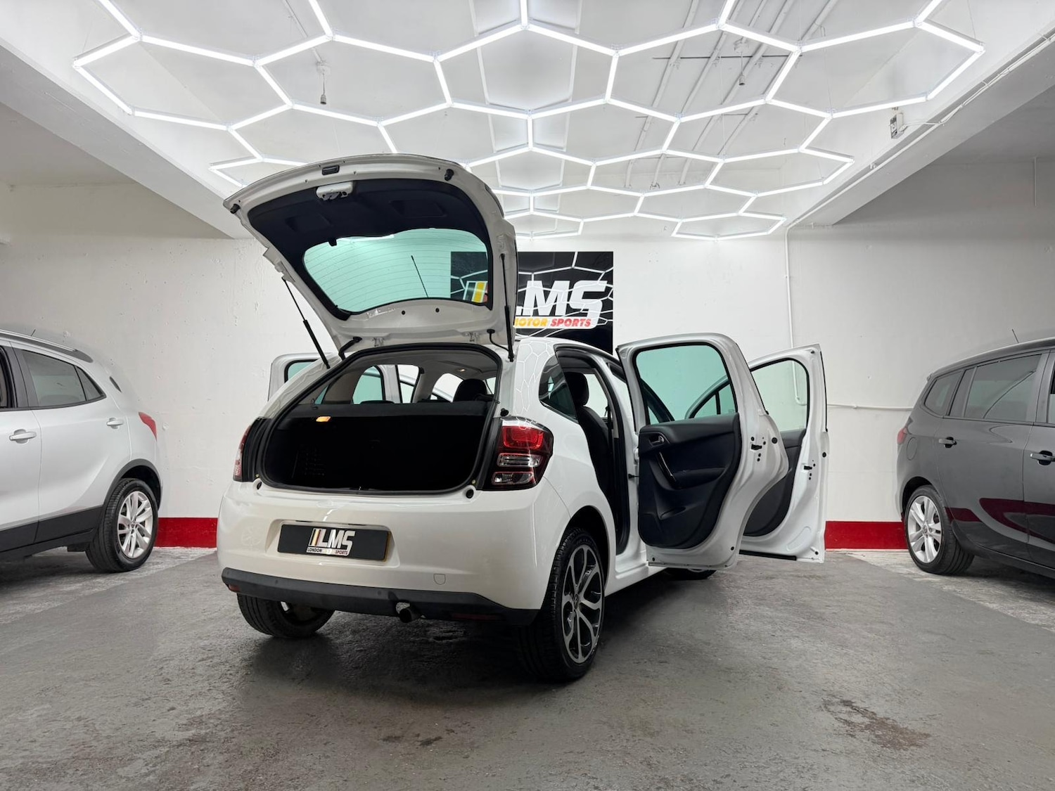 Used Citroen C3 2016 for sale - 76637168: Photo 98