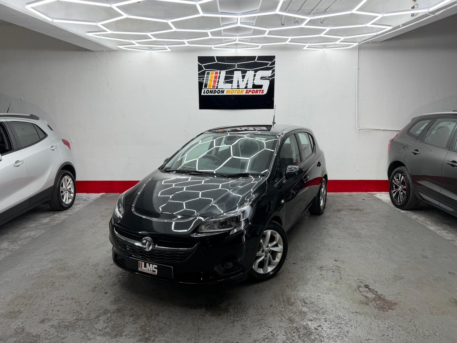 Used Vauxhall Corsa 2015 for sale - 77001808: Photo 2