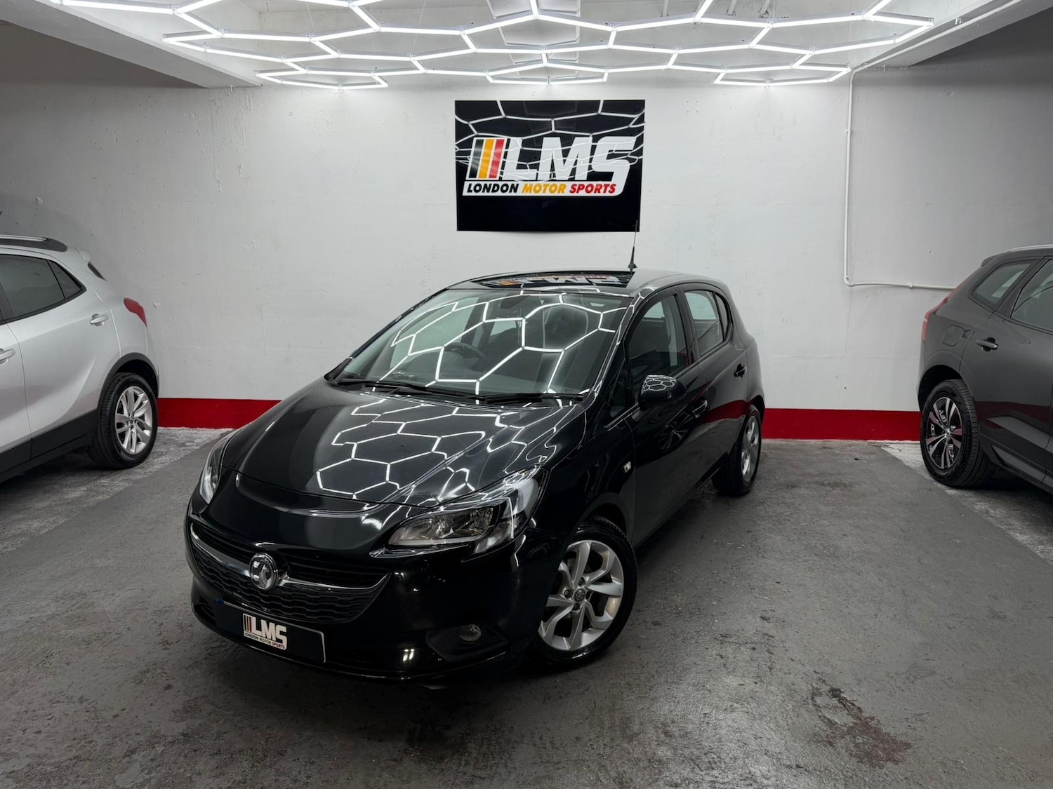 Used Vauxhall Corsa 2015 for sale - 77001808: Photo 3