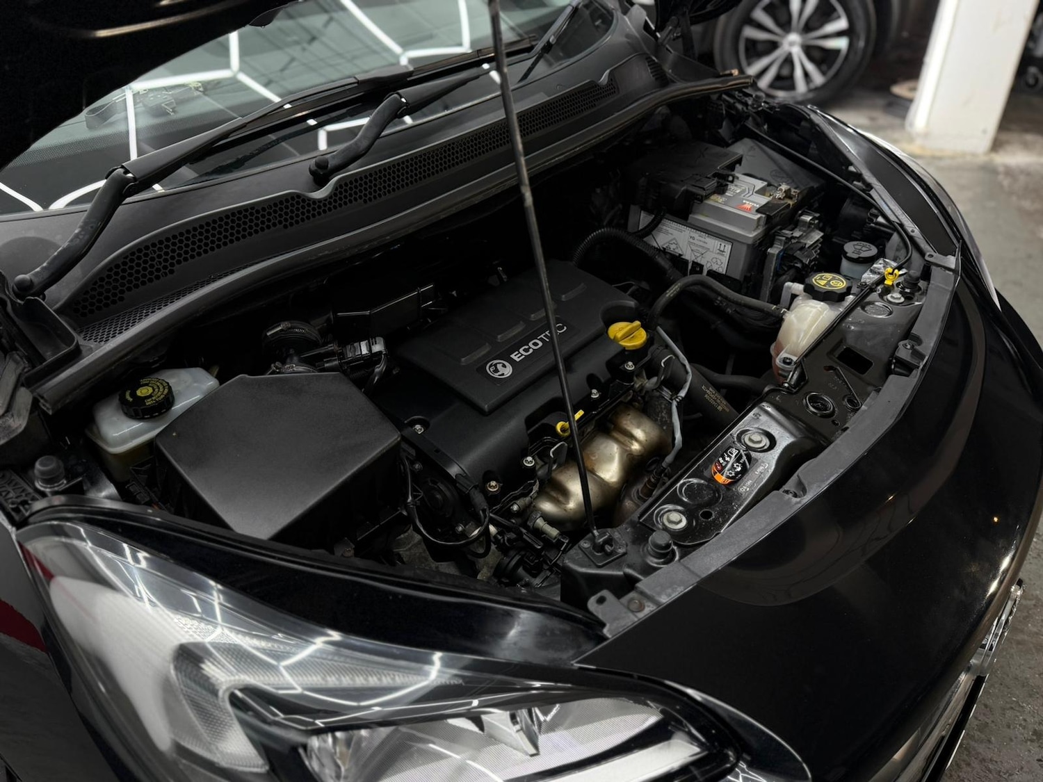 Used Vauxhall Corsa 2015 for sale - 77001808: Photo 32