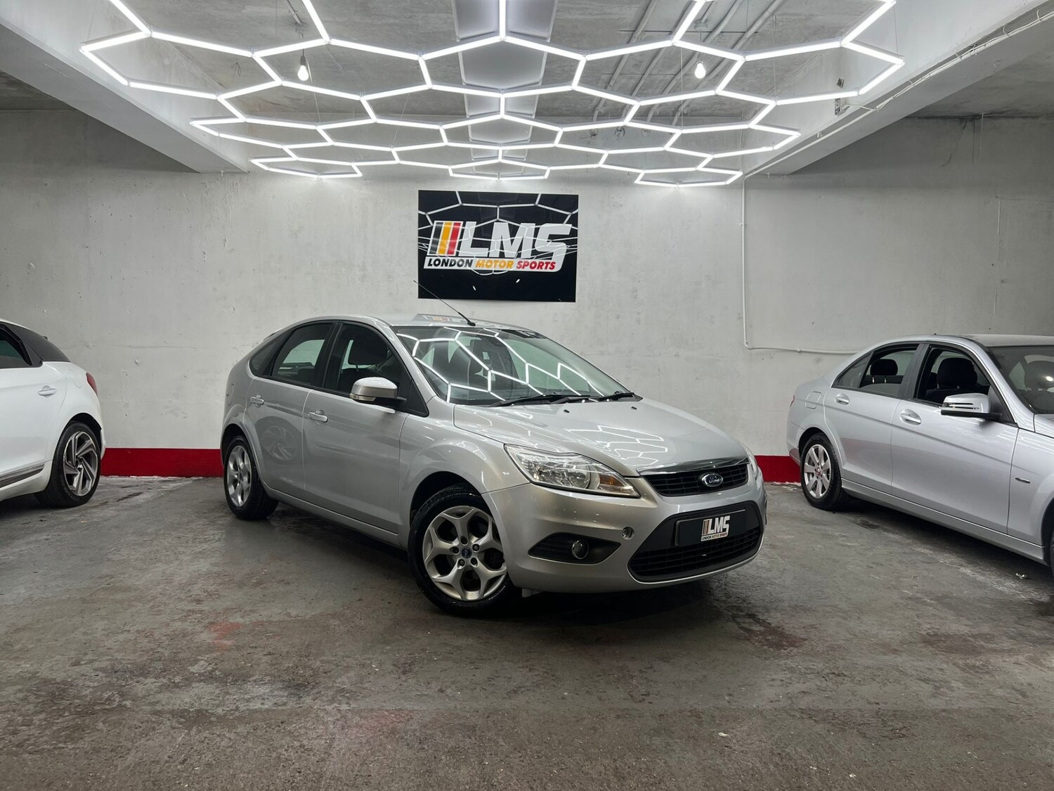 Used Ford Focus 2010 for sale - 78106427: Photo 19