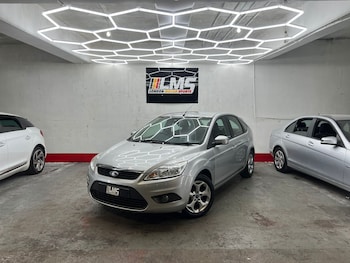 Used Ford Focus 2010 for sale - 78106427: Photo