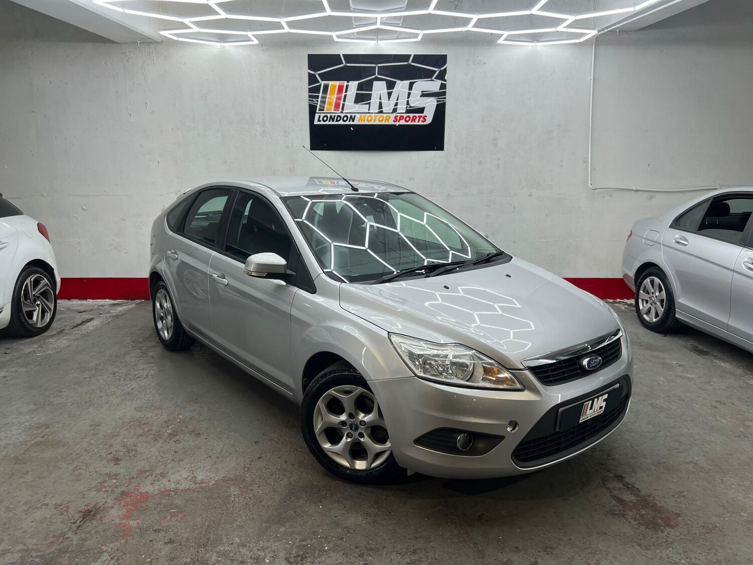Used Ford Focus 2010 for sale - 78106427: Photo 20