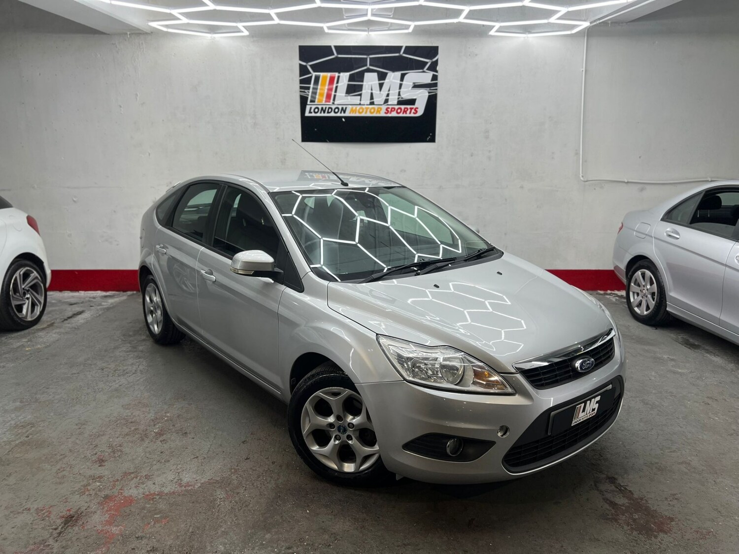 Used Ford Focus 2010 for sale - 78106427: Photo 21