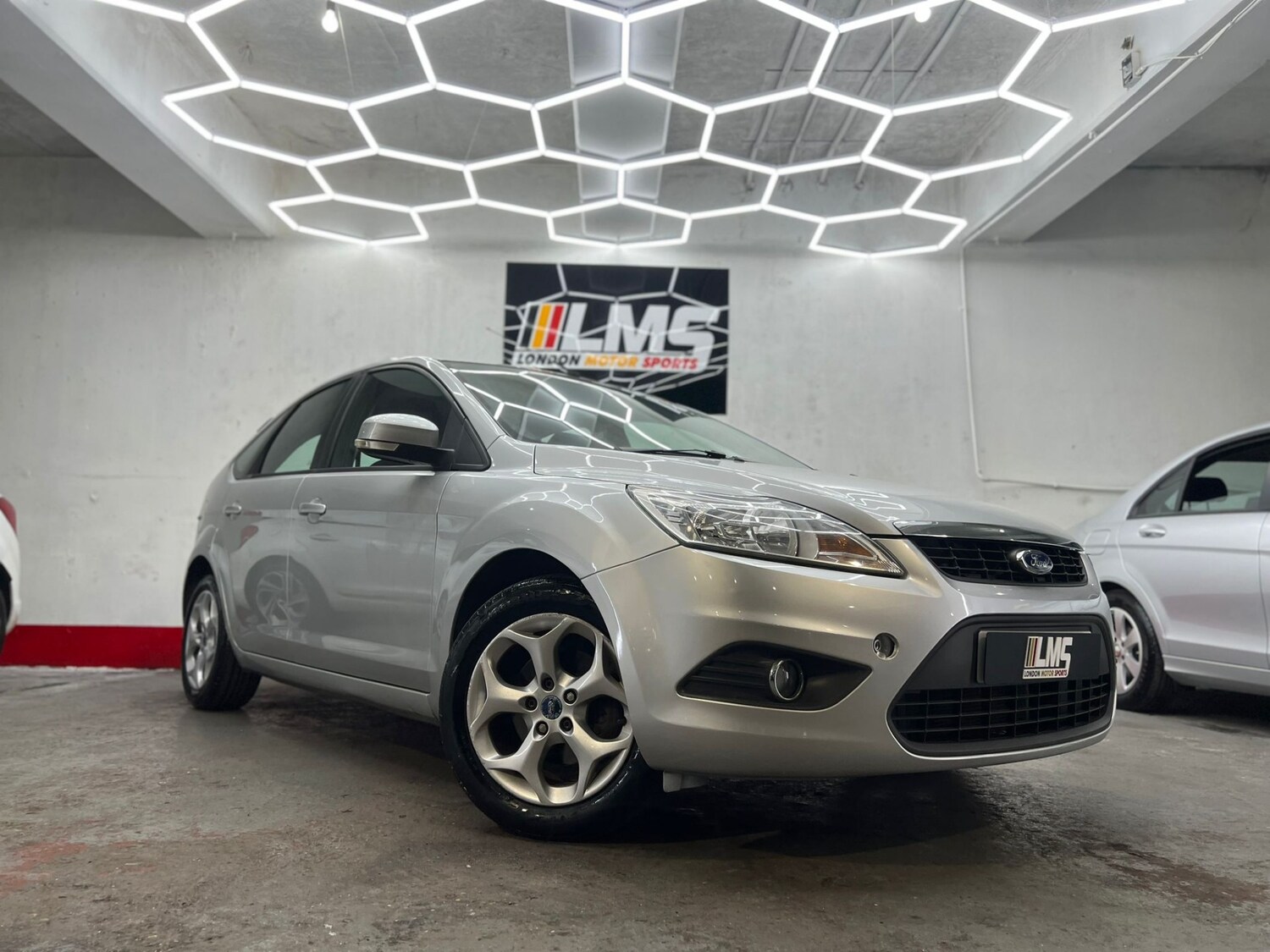 Used Ford Focus 2010 for sale - 78106427: Photo 22