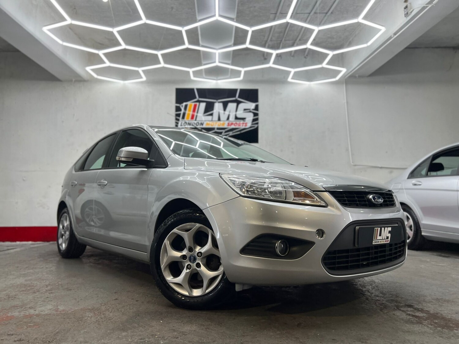 Used Ford Focus 2010 for sale - 78106427: Photo 23