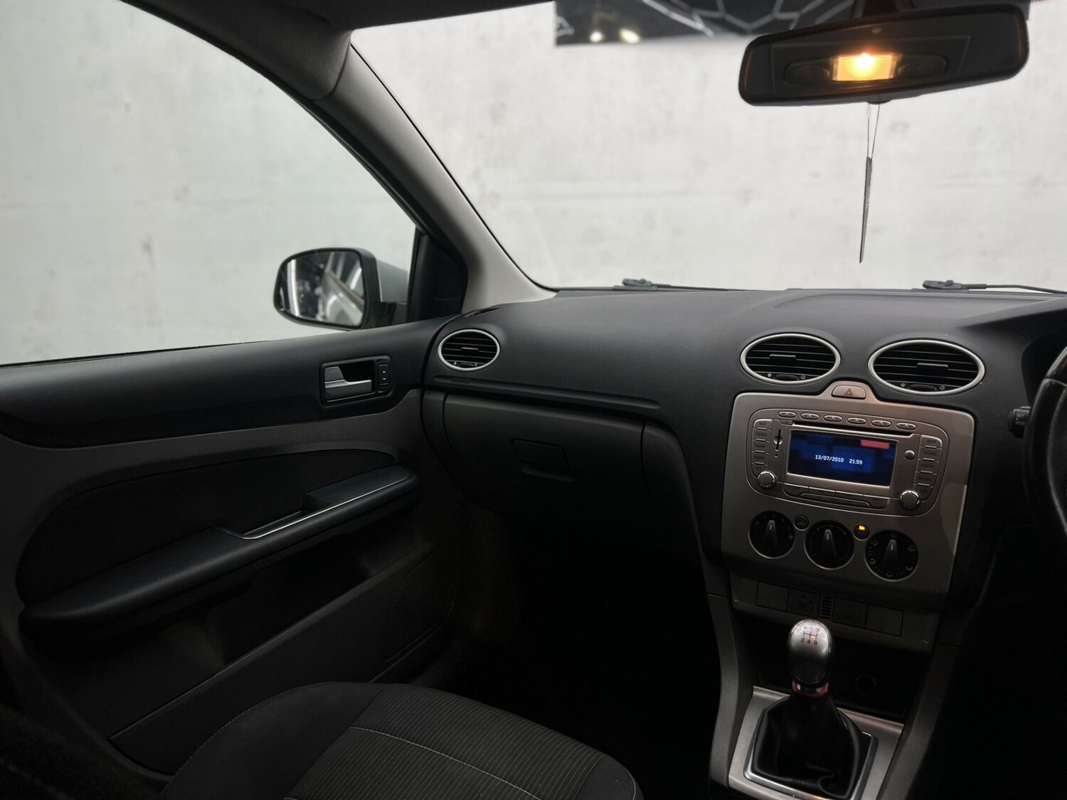 Used Ford Focus 2010 for sale - 78106427: Photo 44