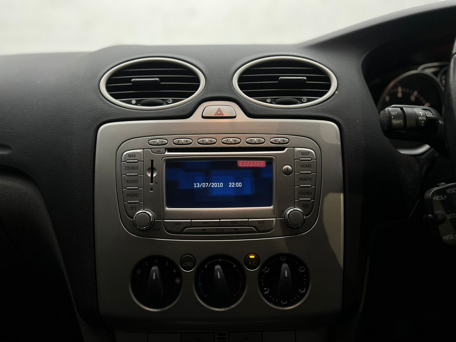 Used Ford Focus 2010 for sale - 78106427: Photo 45