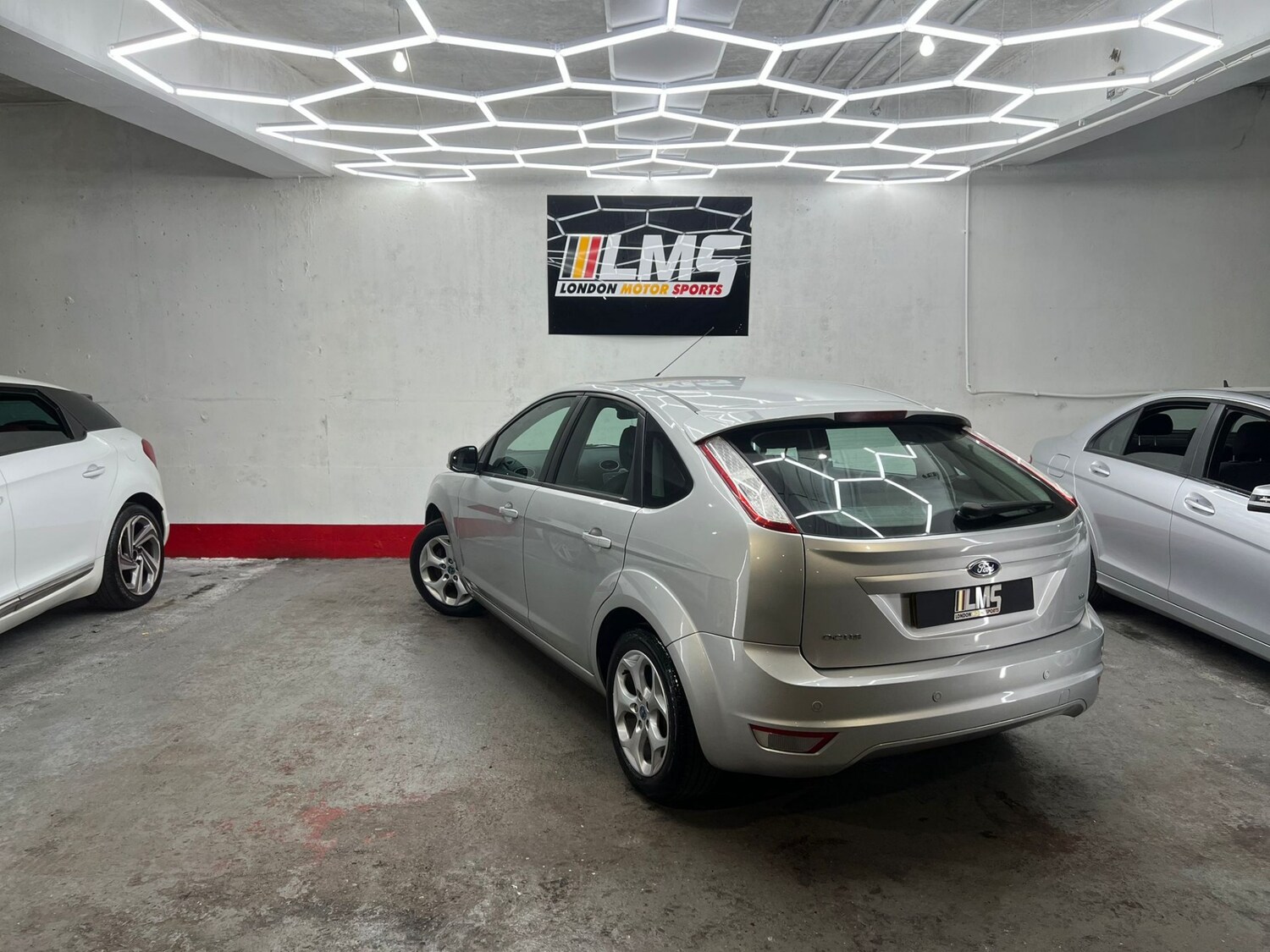 Used Ford Focus 2010 for sale - 78106427: Photo 52