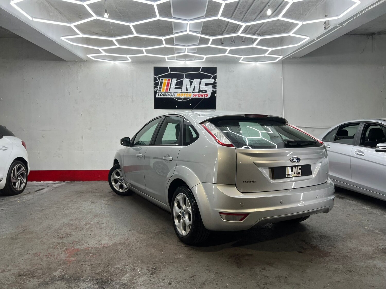 Used Ford Focus 2010 for sale - 78106427: Photo 53