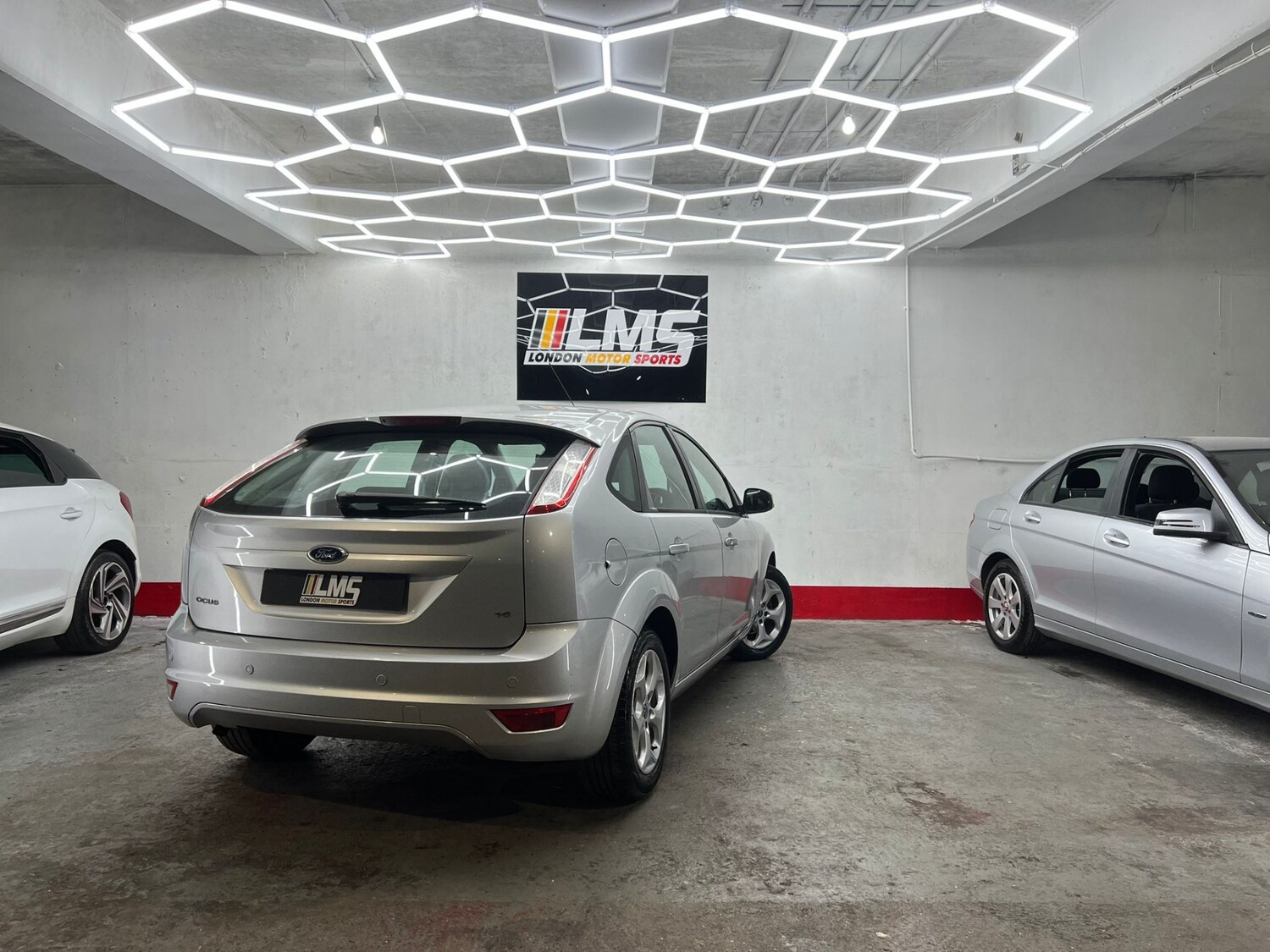 Used Ford Focus 2010 for sale - 78106427: Photo 72