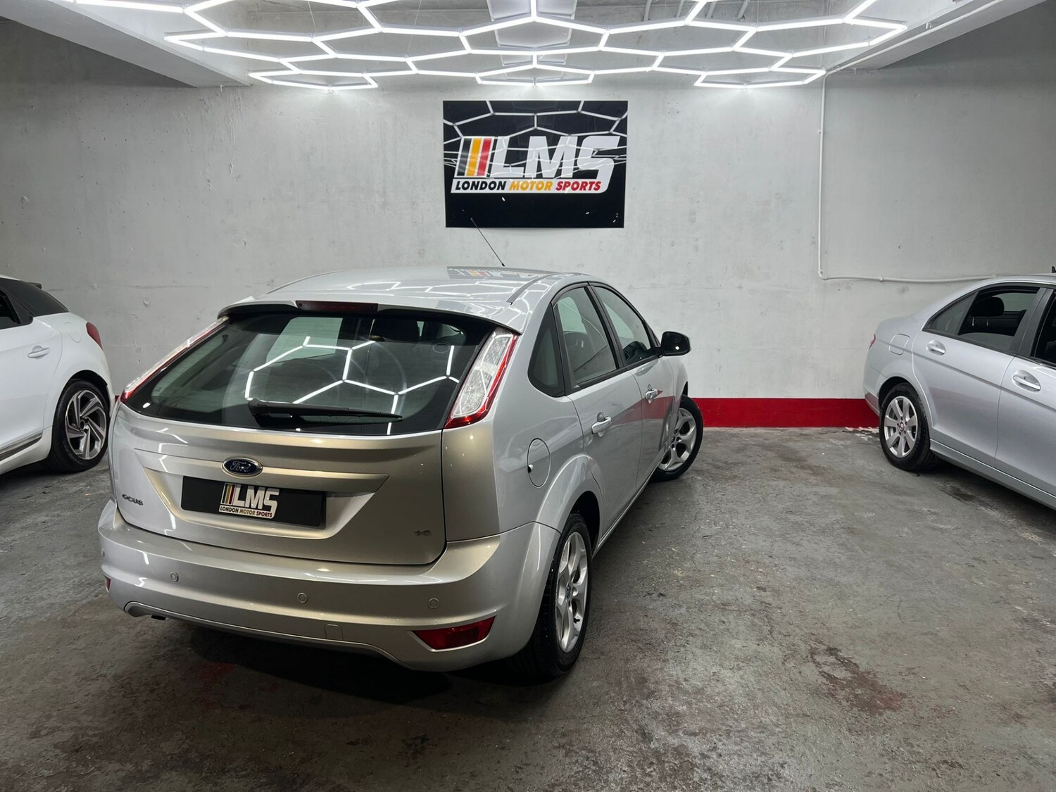 Used Ford Focus 2010 for sale - 78106427: Photo 76