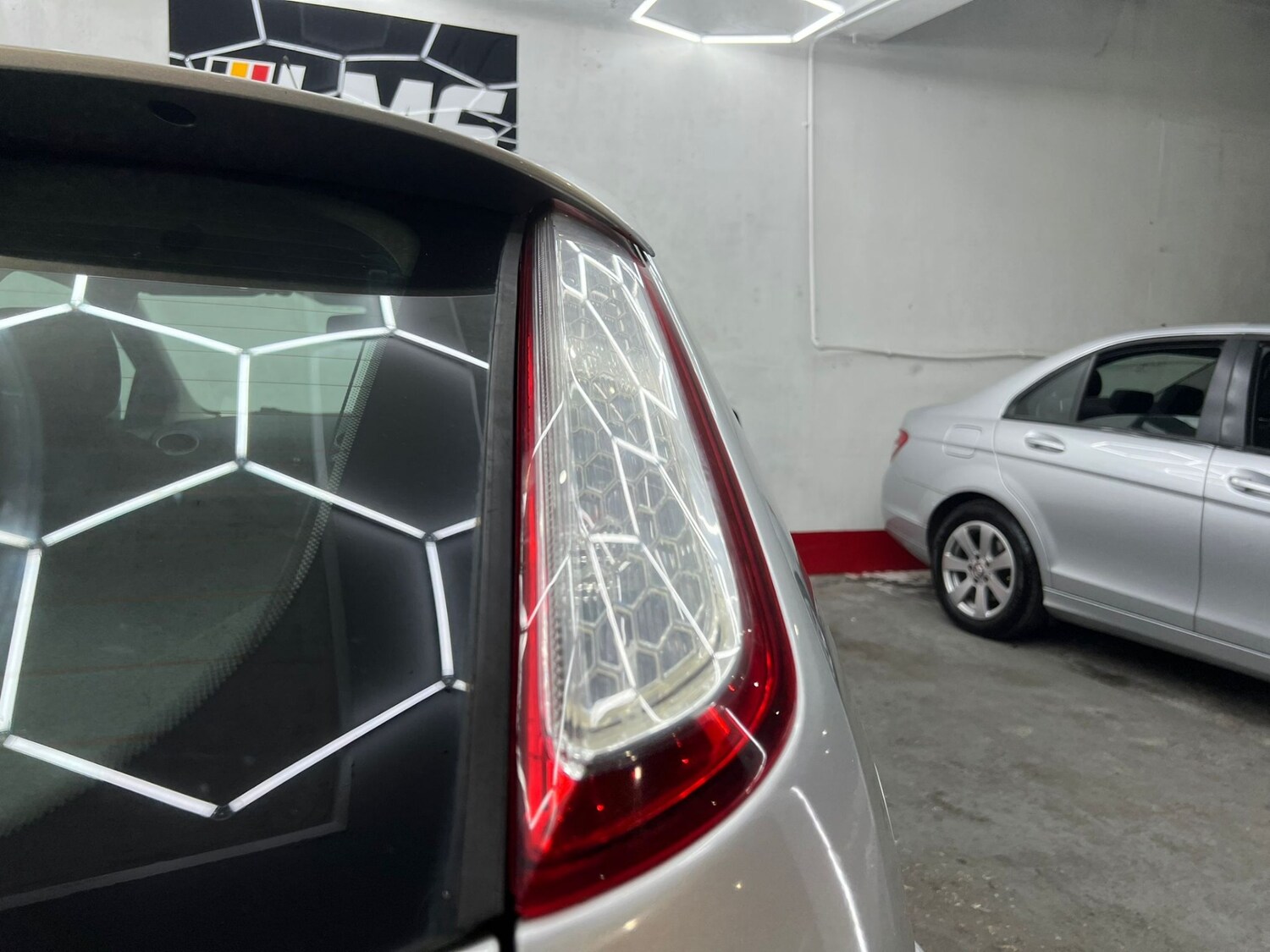 Used Ford Focus 2010 for sale - 78106427: Photo 82