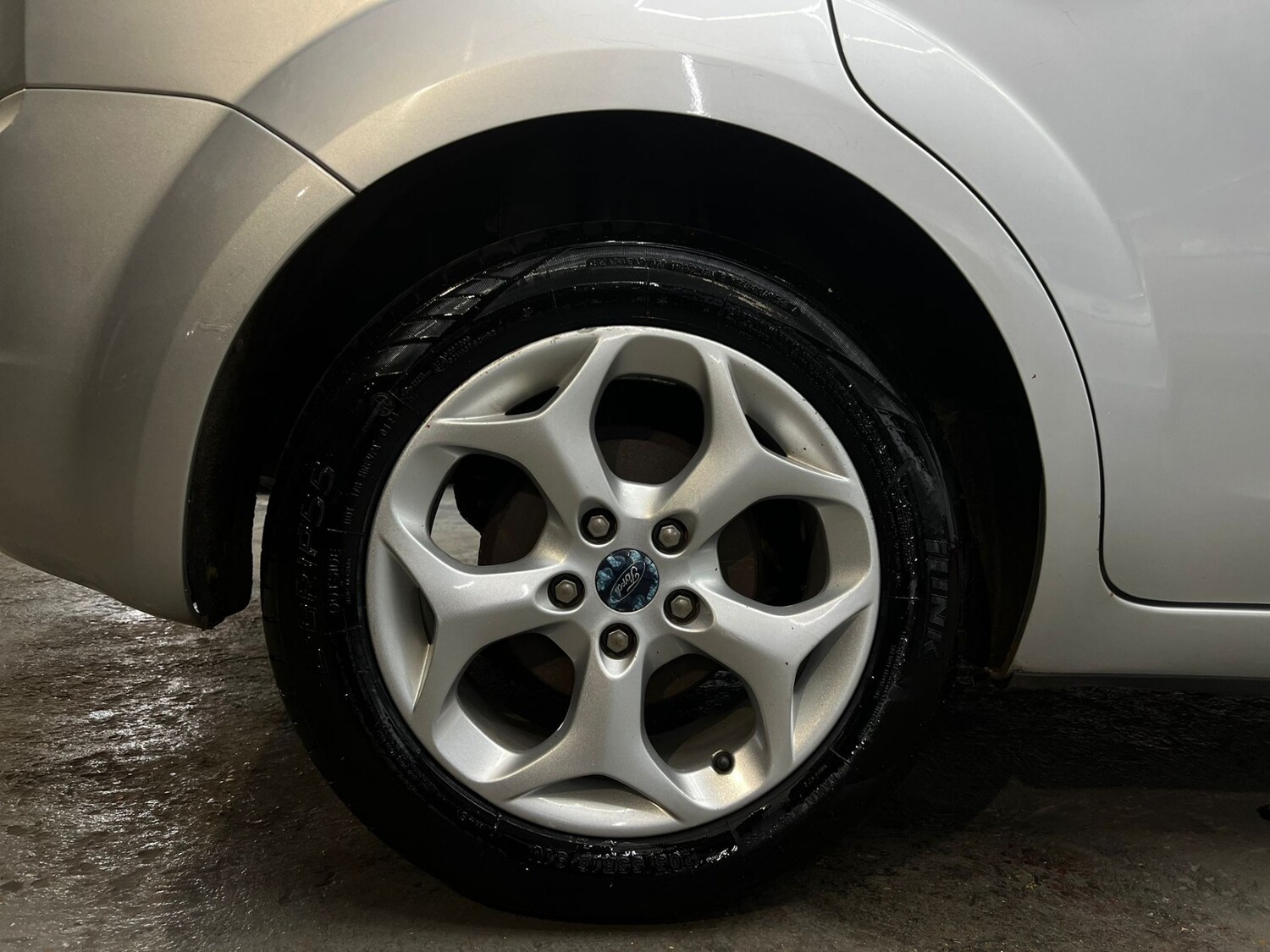 Used Ford Focus 2010 for sale - 78106427: Photo 93