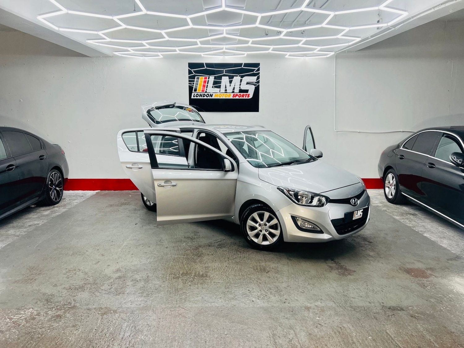 Used Hyundai i20 2014 for sale - 77079284: Photo 25