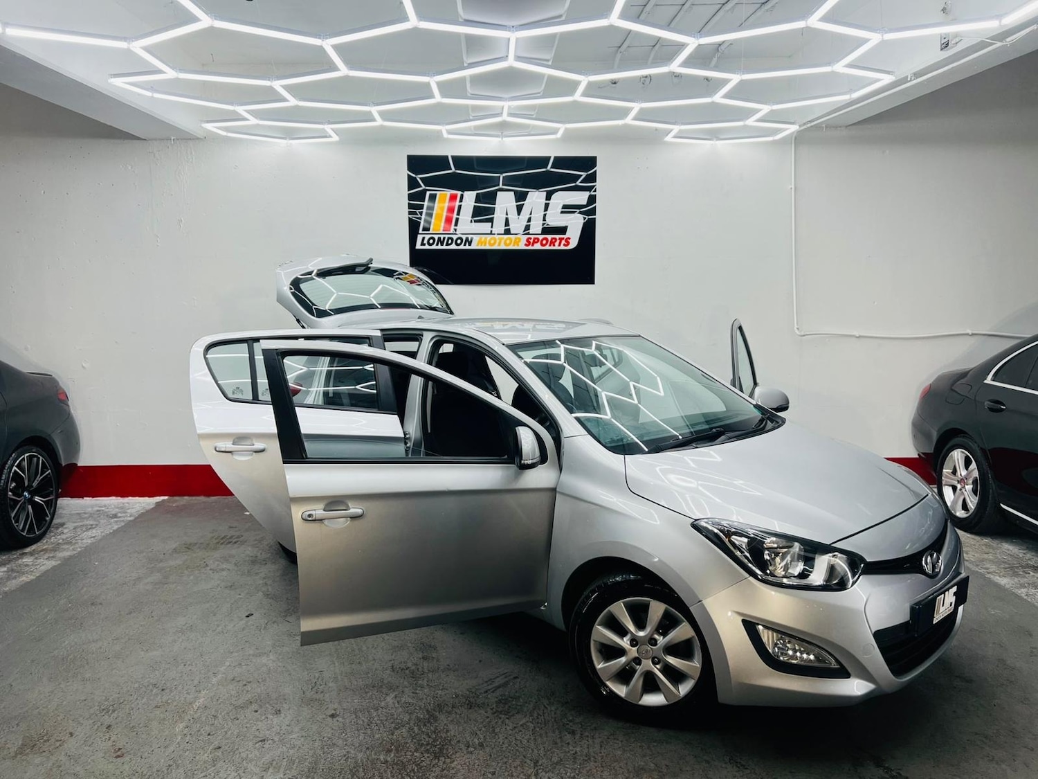 Used Hyundai i20 2014 for sale - 77079284: Photo 27