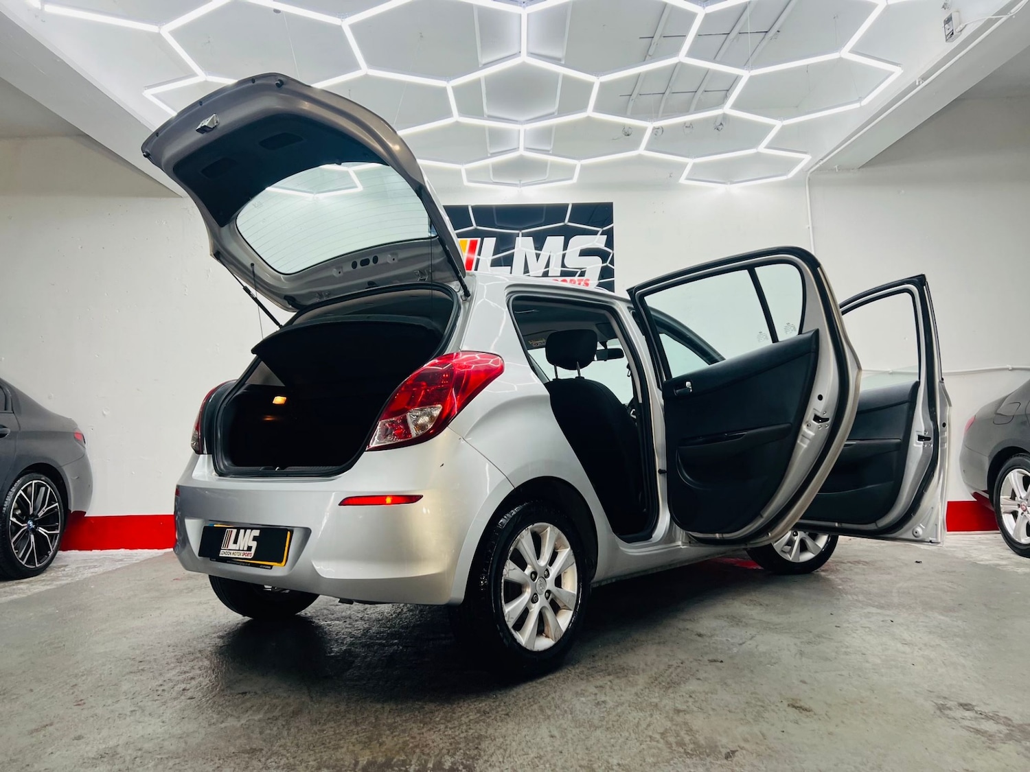 Used Hyundai i20 2014 for sale - 77079284: Photo 72