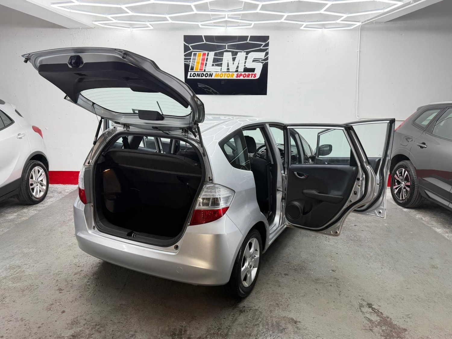 Used Honda Jazz 2009 for sale - 76830439: Photo 71