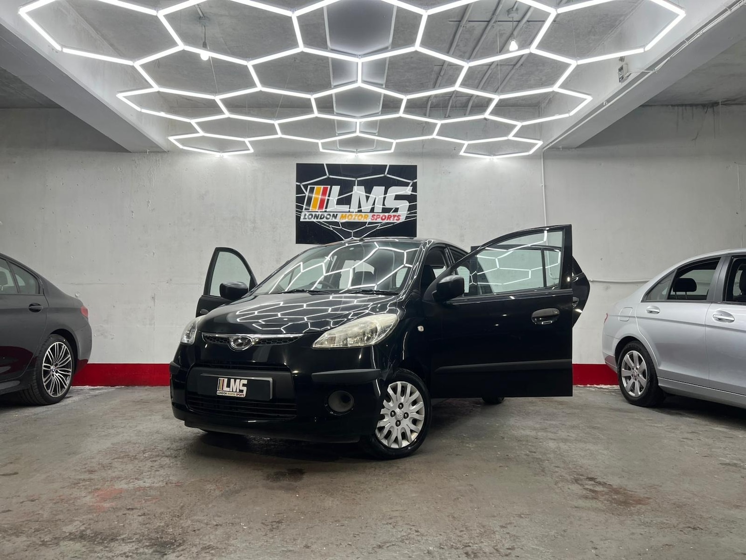 Used Hyundai i10 2010 for sale - 78190325: Photo 20