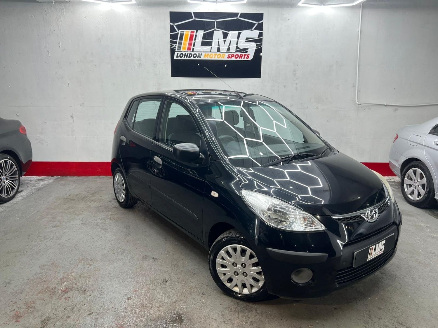 Used Hyundai i10 2010 for sale - 78190325: Photo 26