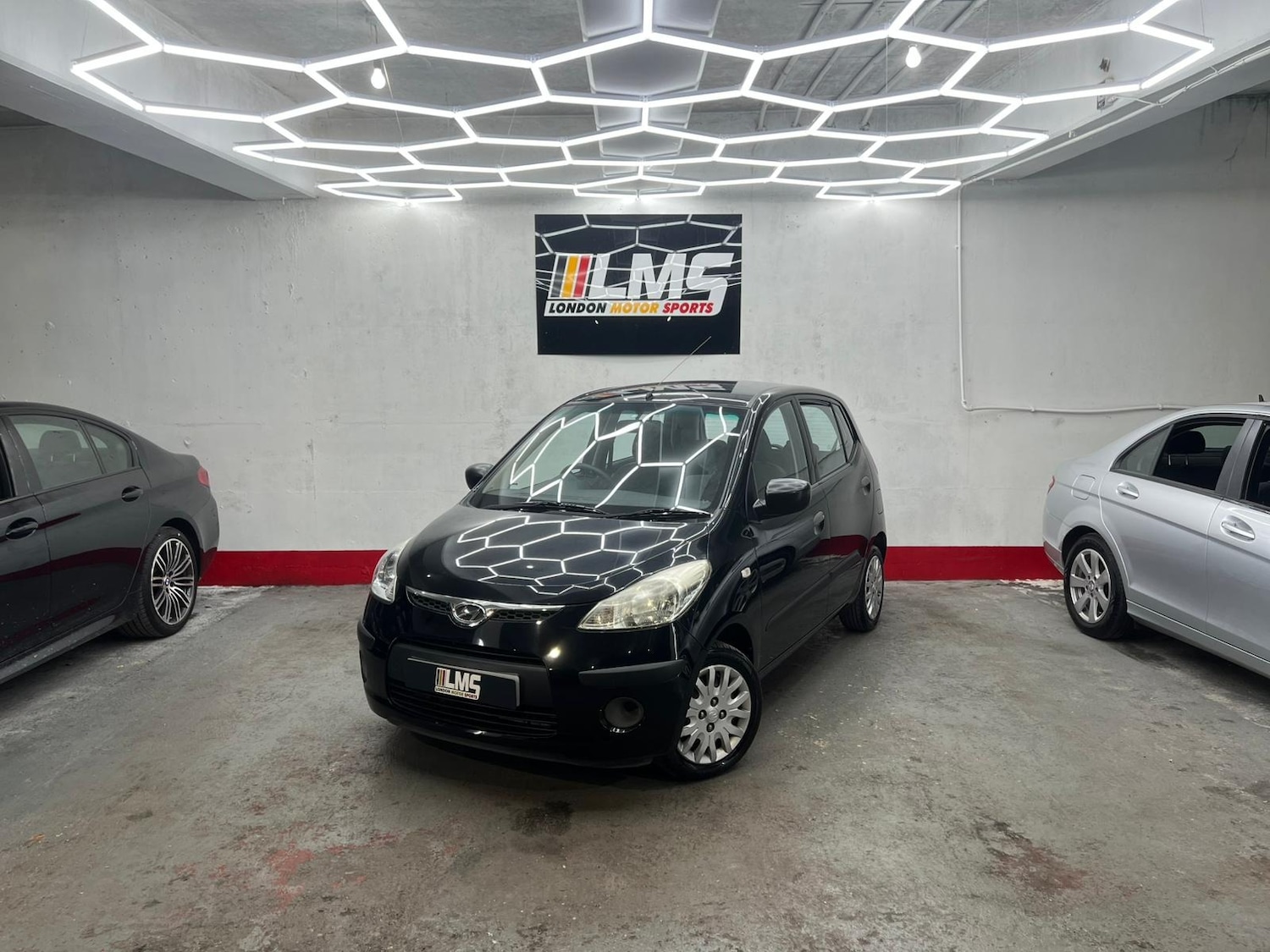 Used Hyundai i10 2010 for sale - 78190325: Photo 3
