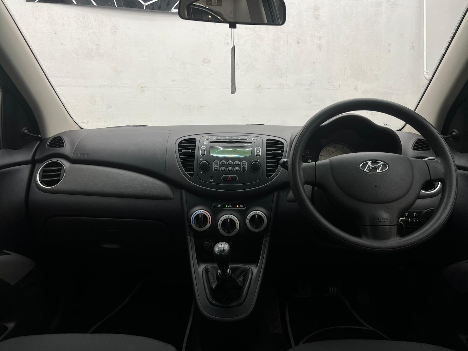 Used Hyundai i10 2010 for sale - 78190325: Photo 54