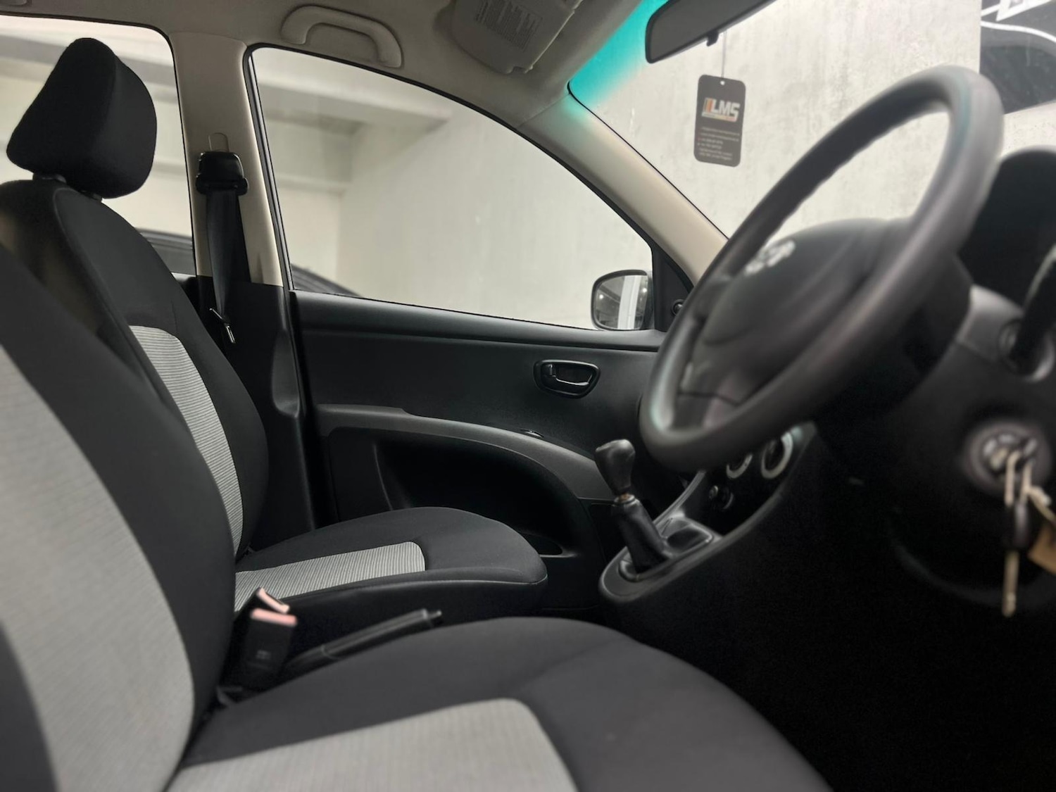 Used Hyundai i10 2010 for sale - 78190325: Photo 56