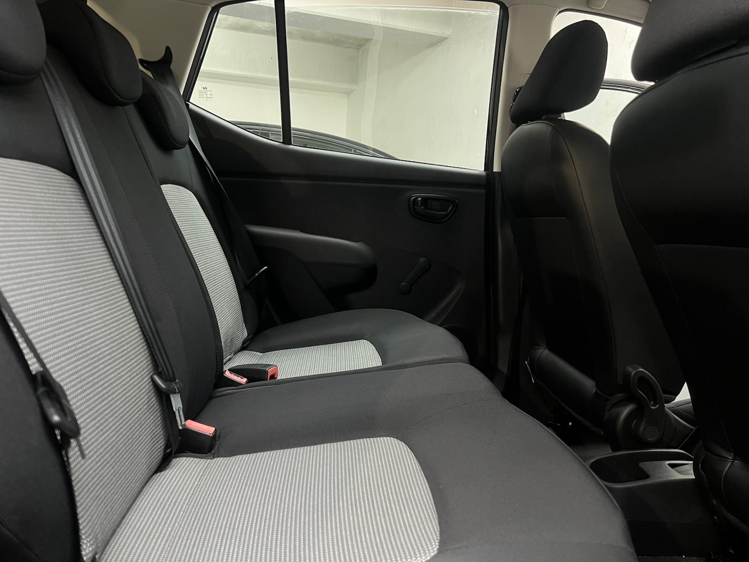 Used Hyundai i10 2010 for sale - 78190325: Photo 62