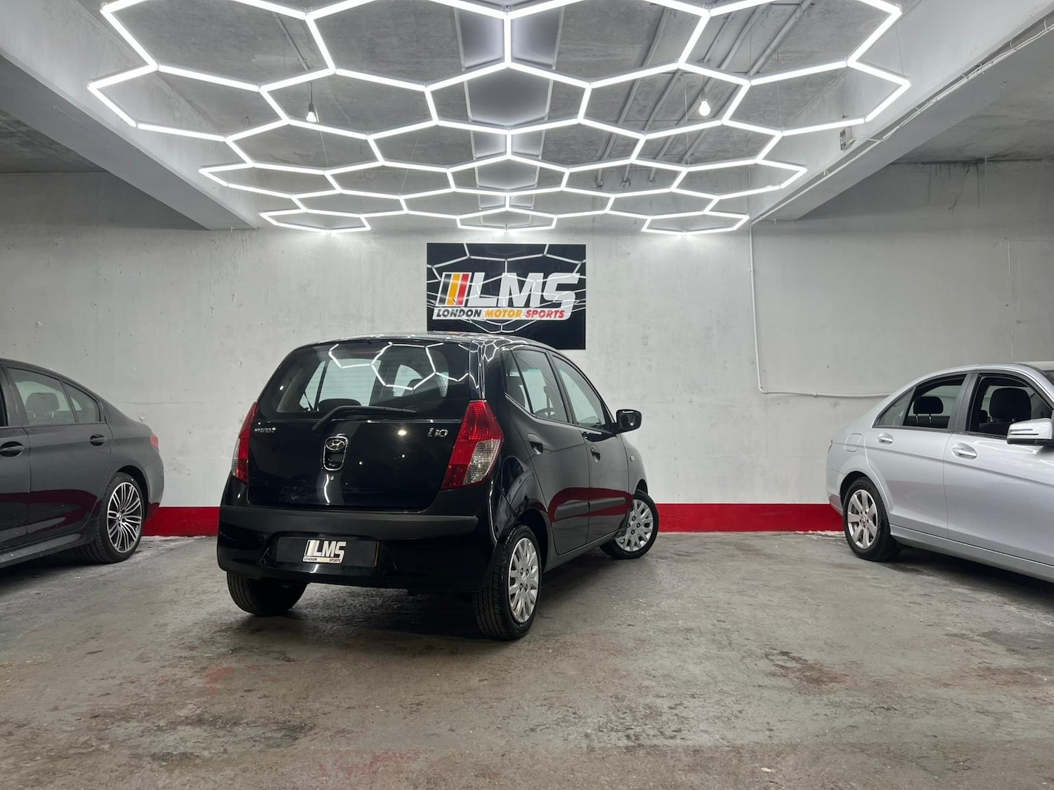 Used Hyundai i10 2010 for sale - 78190325: Photo 70