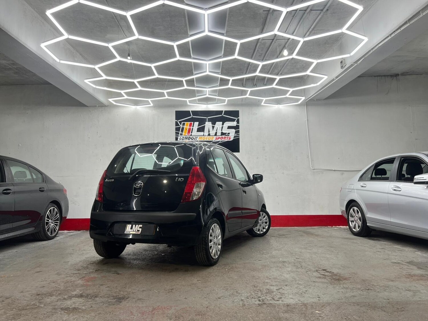 Used Hyundai i10 2010 for sale - 78190325: Photo 71