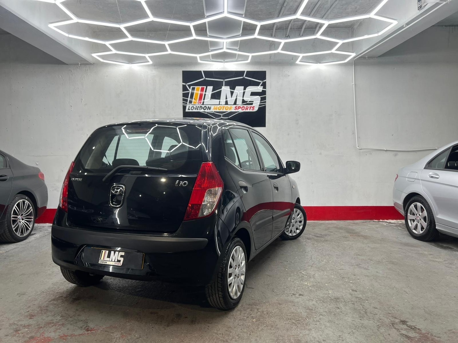 Used Hyundai i10 2010 for sale - 78190325: Photo 73
