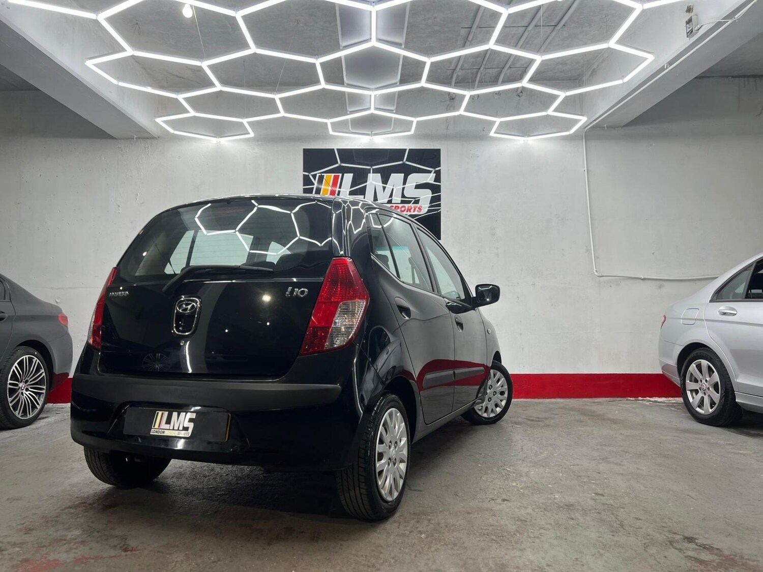 Used Hyundai i10 2010 for sale - 78190325: Photo 74