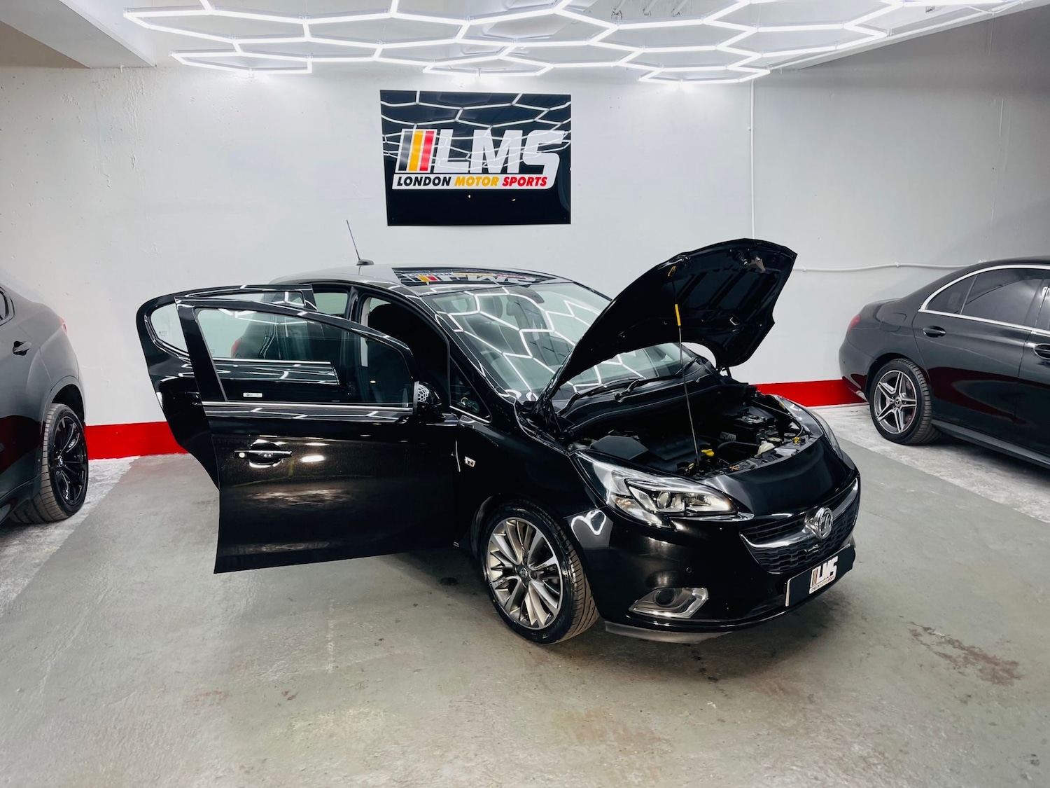 Used Vauxhall Corsa 2017 for sale - 76192513: Photo 32