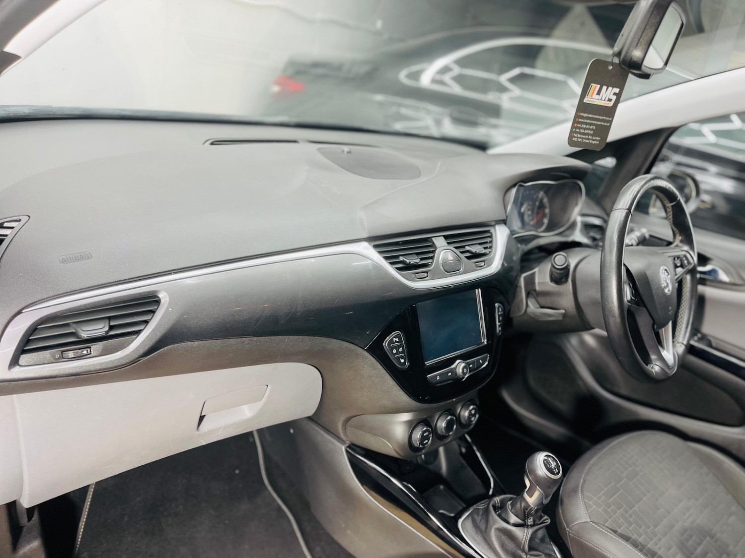 Used Vauxhall Corsa 2017 for sale - 76192513: Photo 40