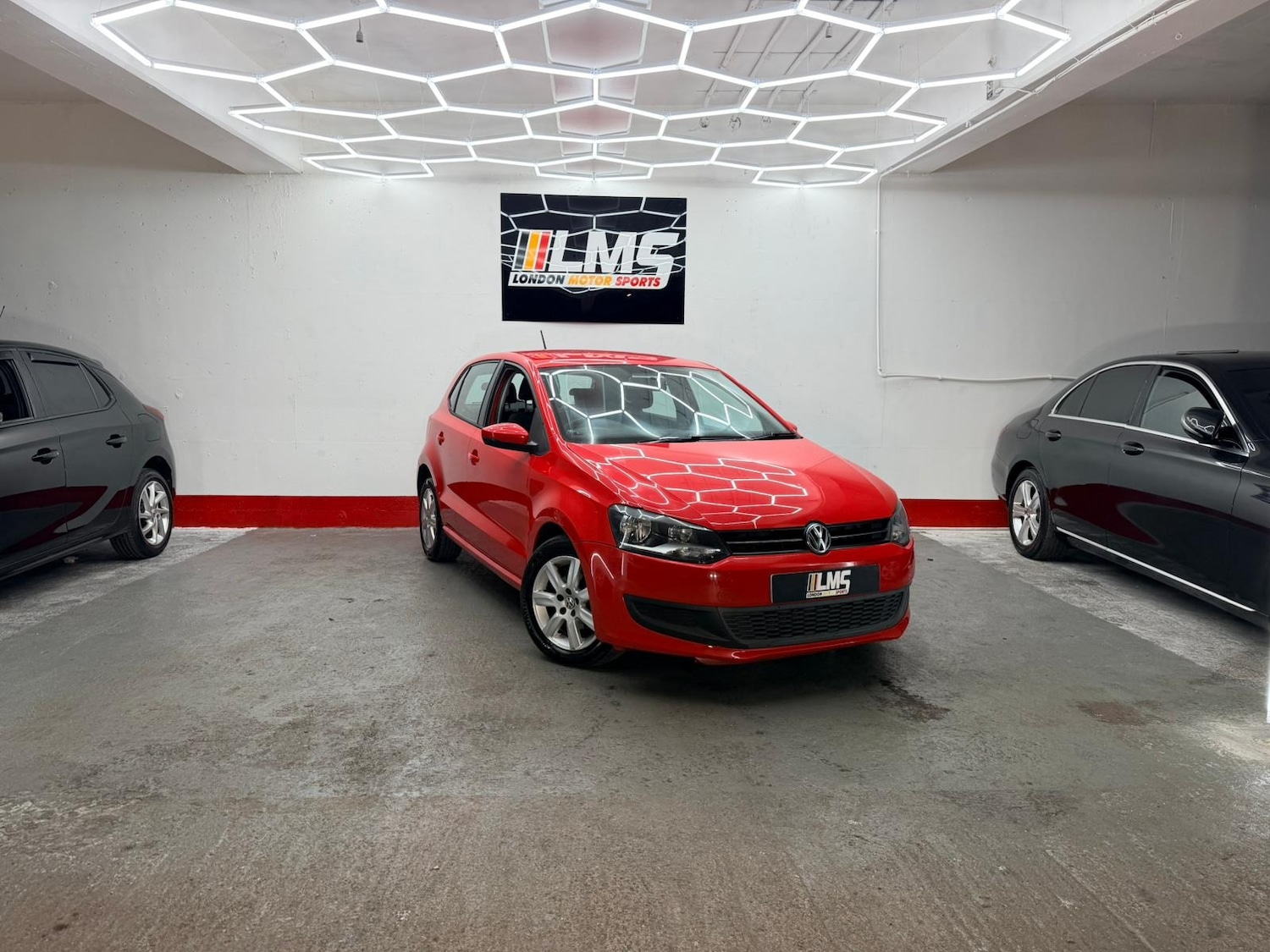 Used Volkswagen Polo 2010 for sale - 76437054: Photo 11