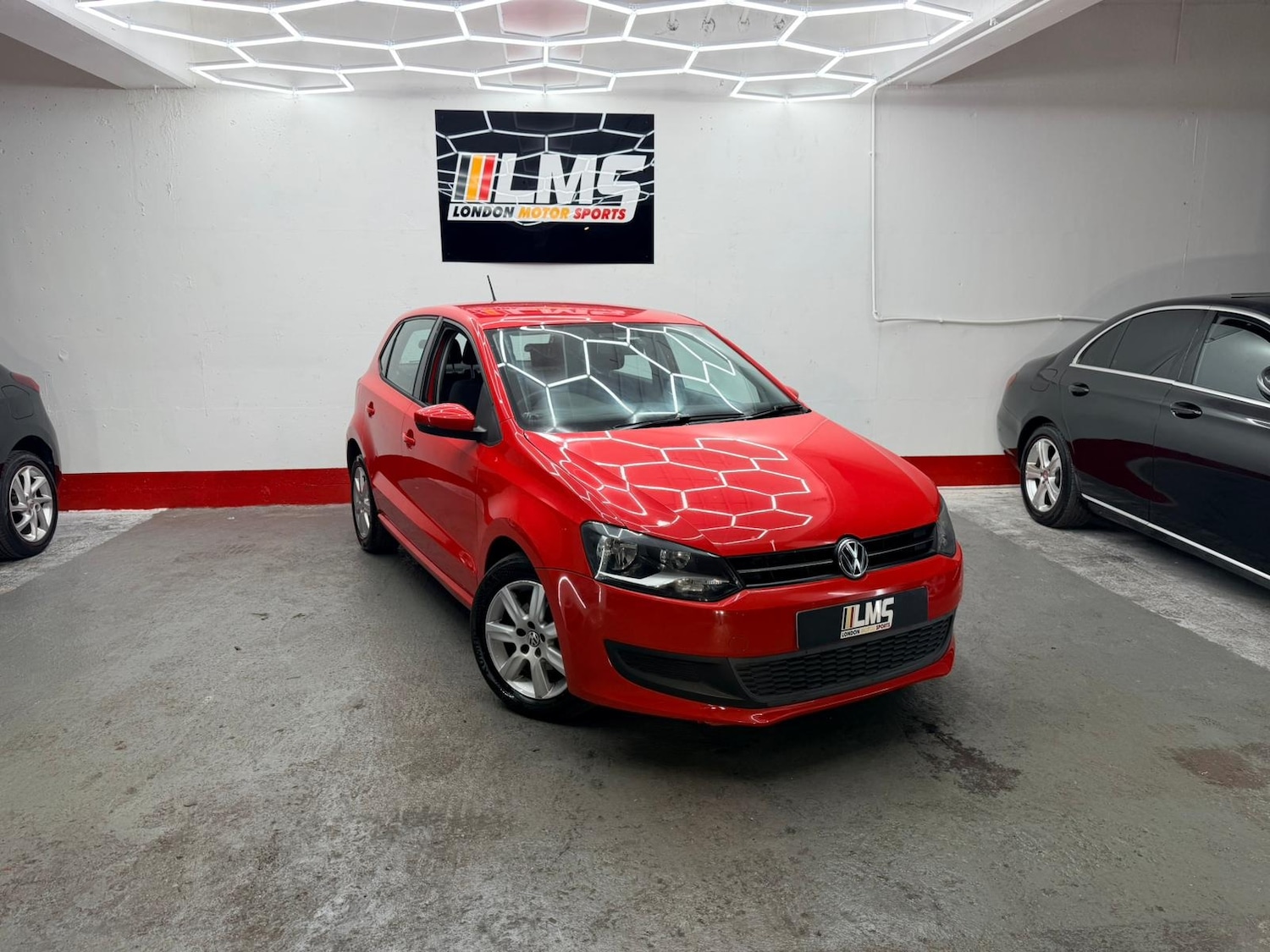 Used Volkswagen Polo 2010 for sale - 76437054: Photo 14