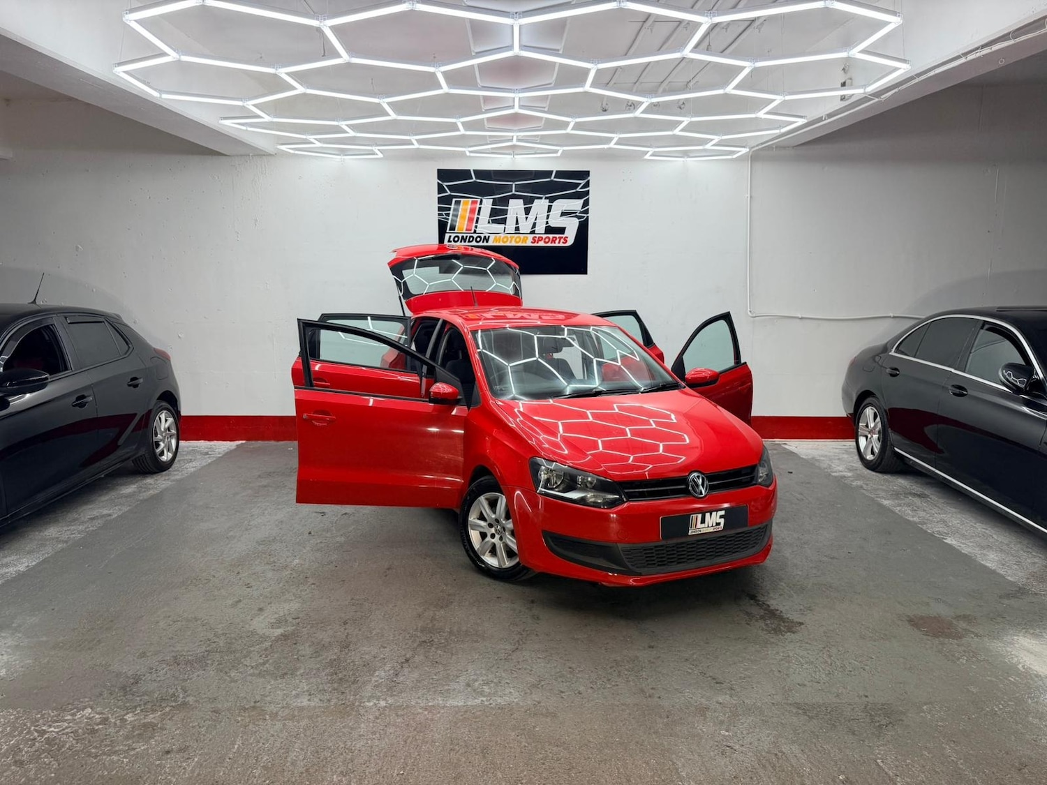 Used Volkswagen Polo 2010 for sale - 76437054: Photo 22