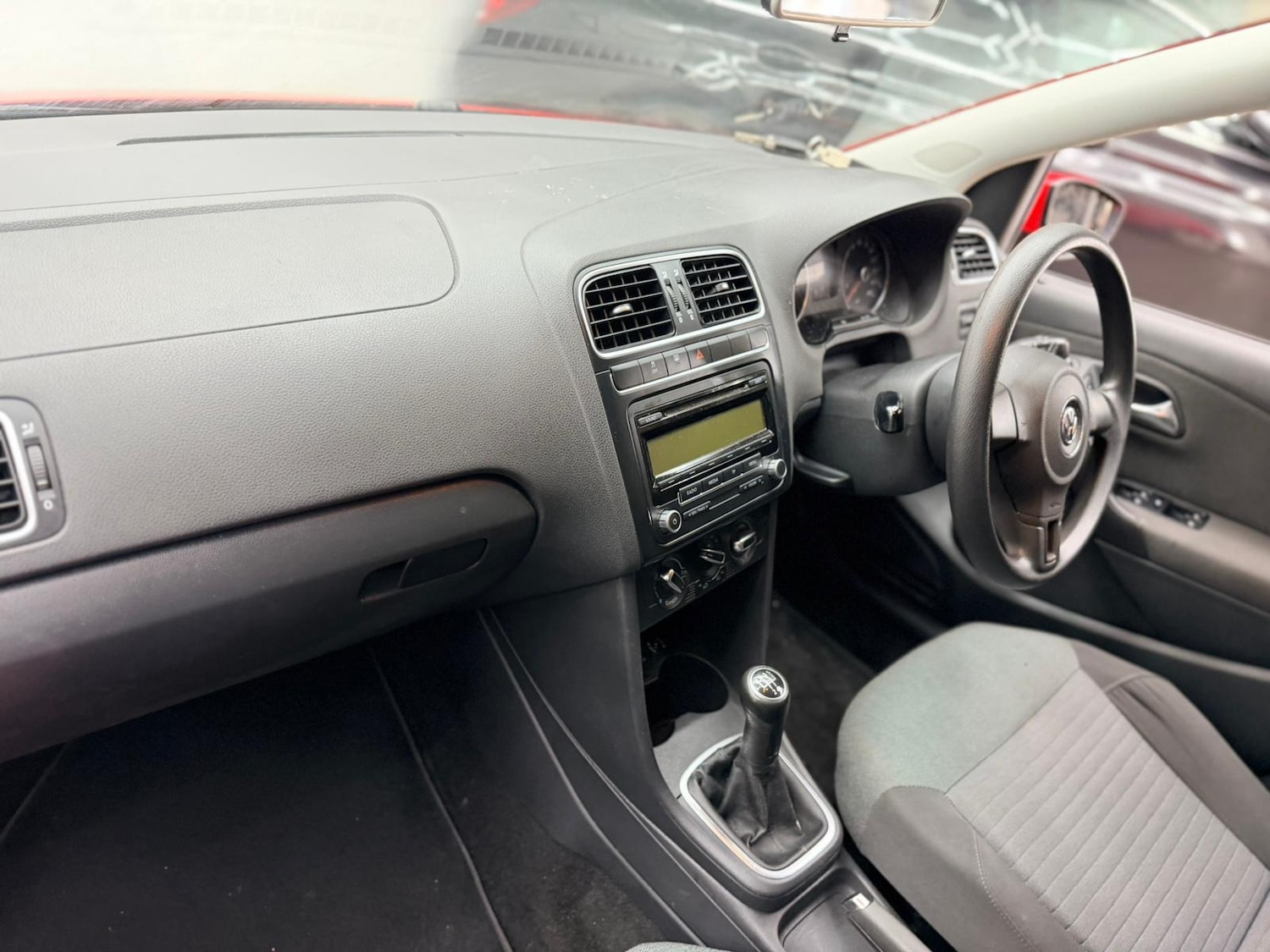 Used Volkswagen Polo 2010 for sale - 76437054: Photo 26