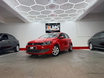 Used Volkswagen Polo 2010 for sale - 76437054: Photo