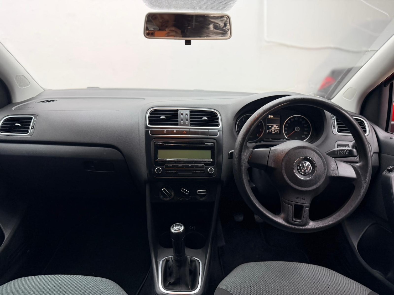 Used Volkswagen Polo 2010 for sale - 76437054: Photo 31