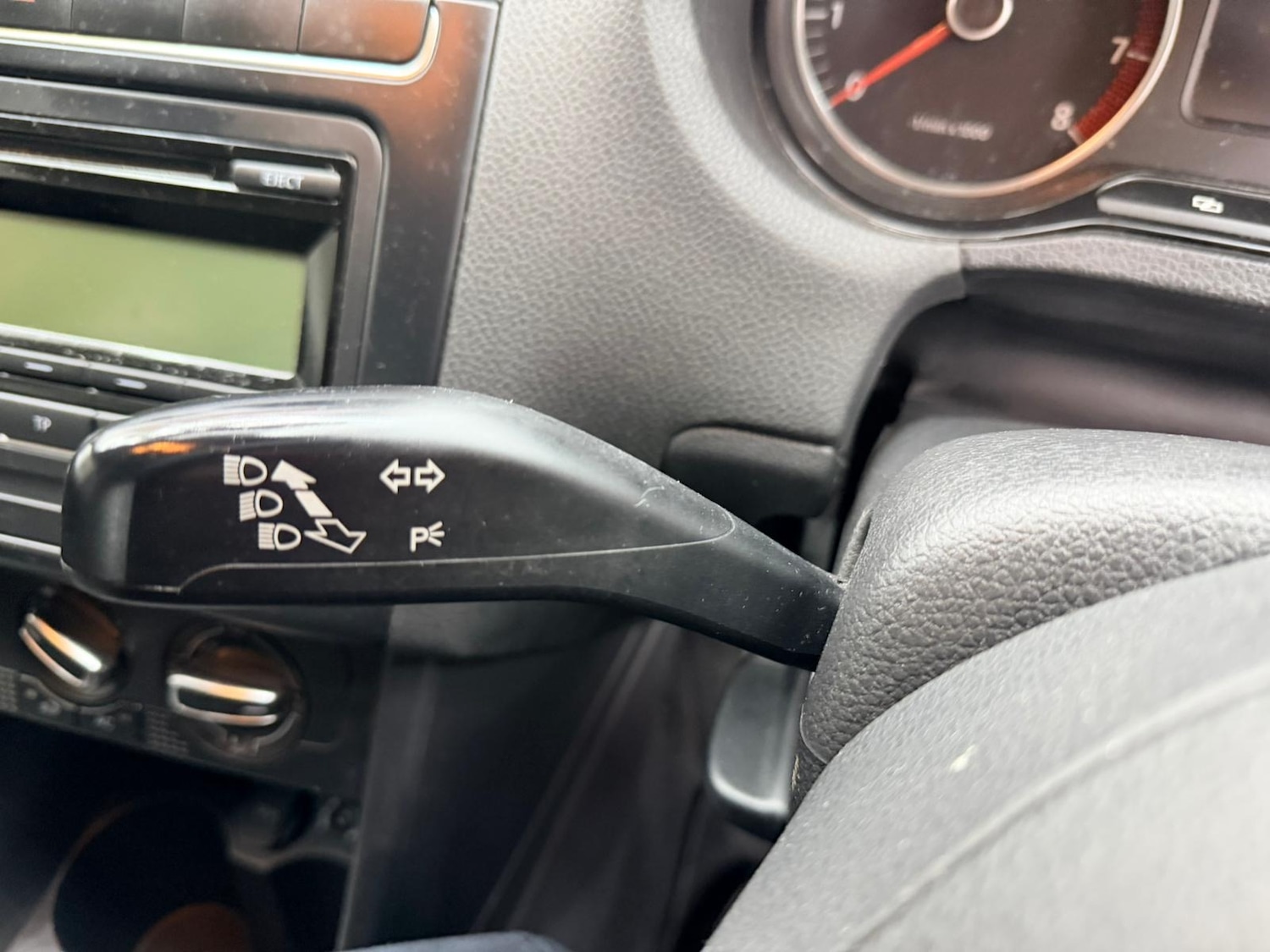 Used Volkswagen Polo 2010 for sale - 76437054: Photo 33