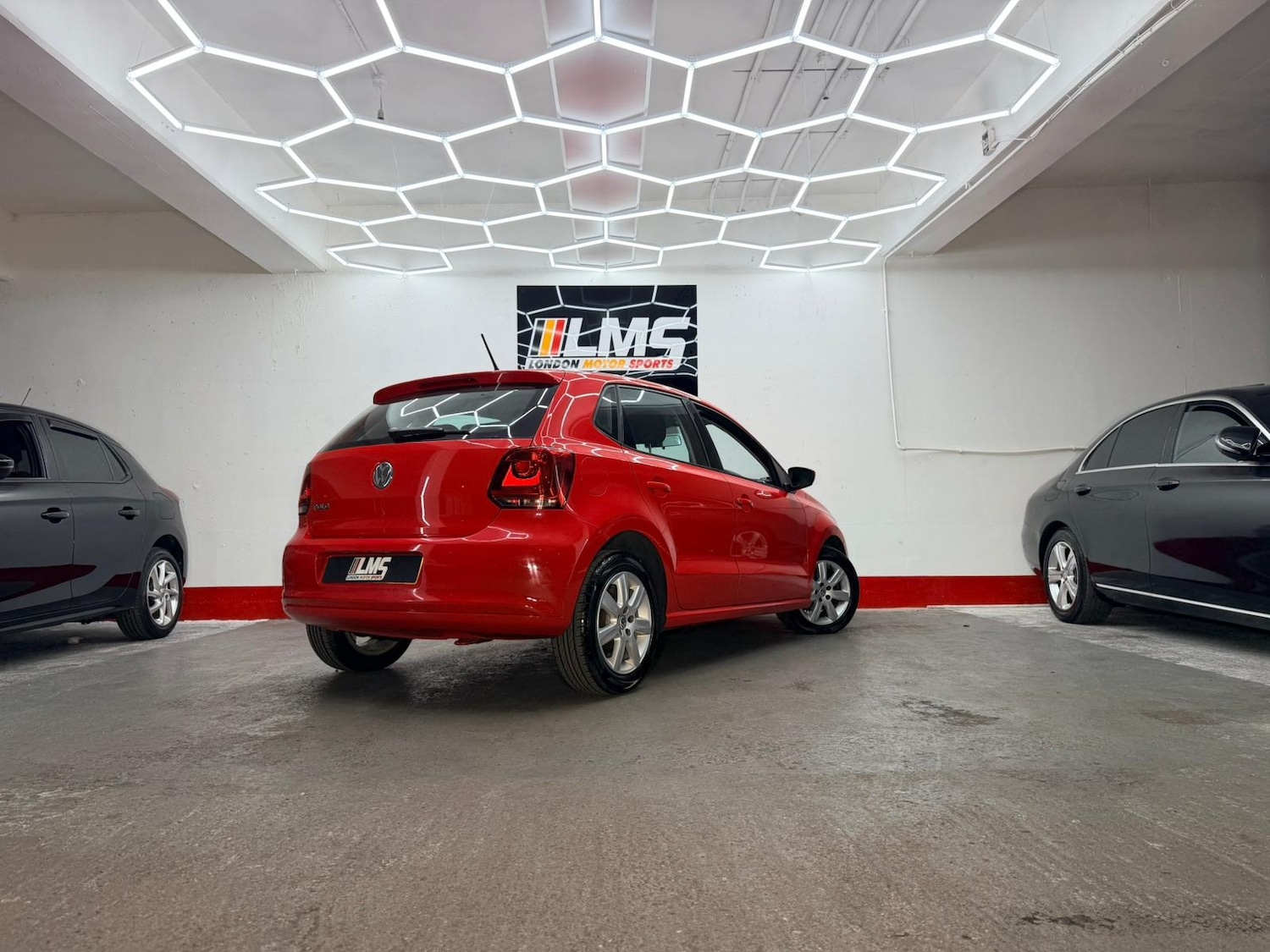 Used Volkswagen Polo 2010 for sale - 76437054: Photo 52