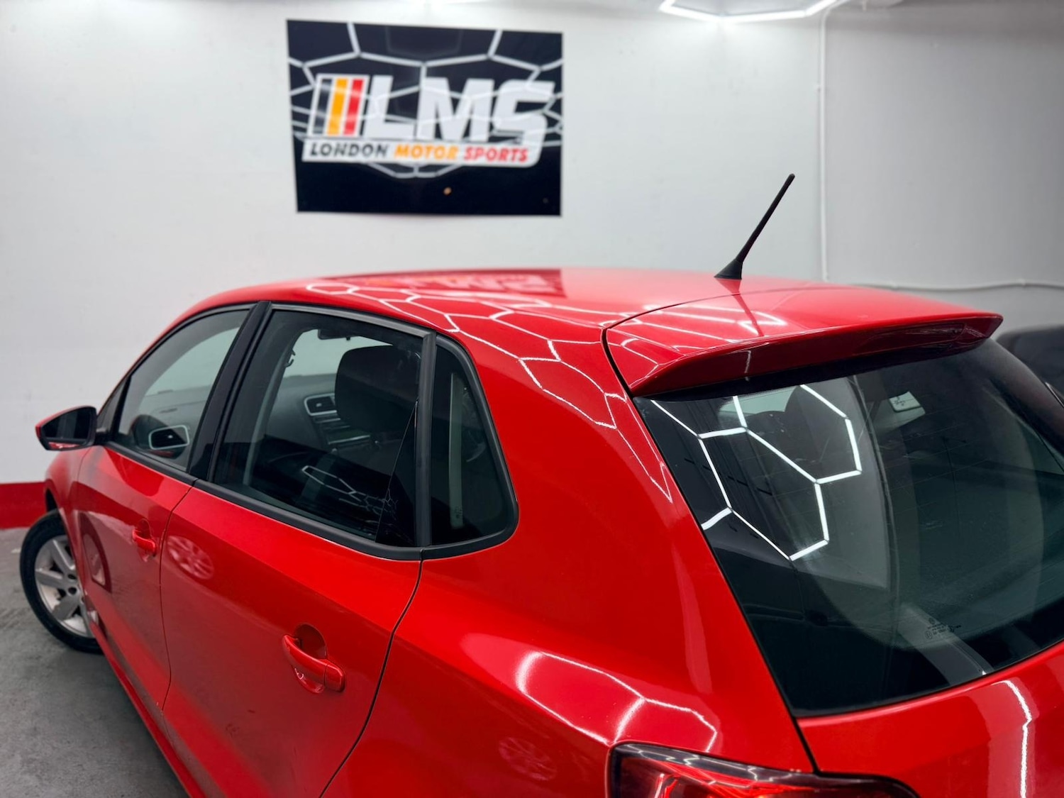 Used Volkswagen Polo 2010 for sale - 76437054: Photo 72