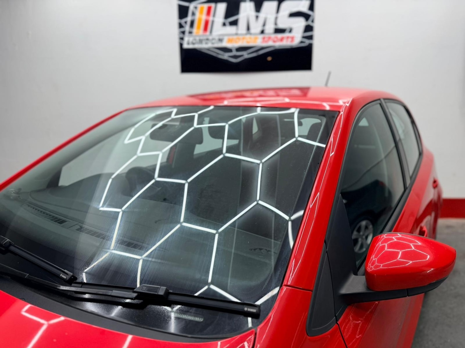 Used Volkswagen Polo 2010 for sale - 76437054: Photo 9