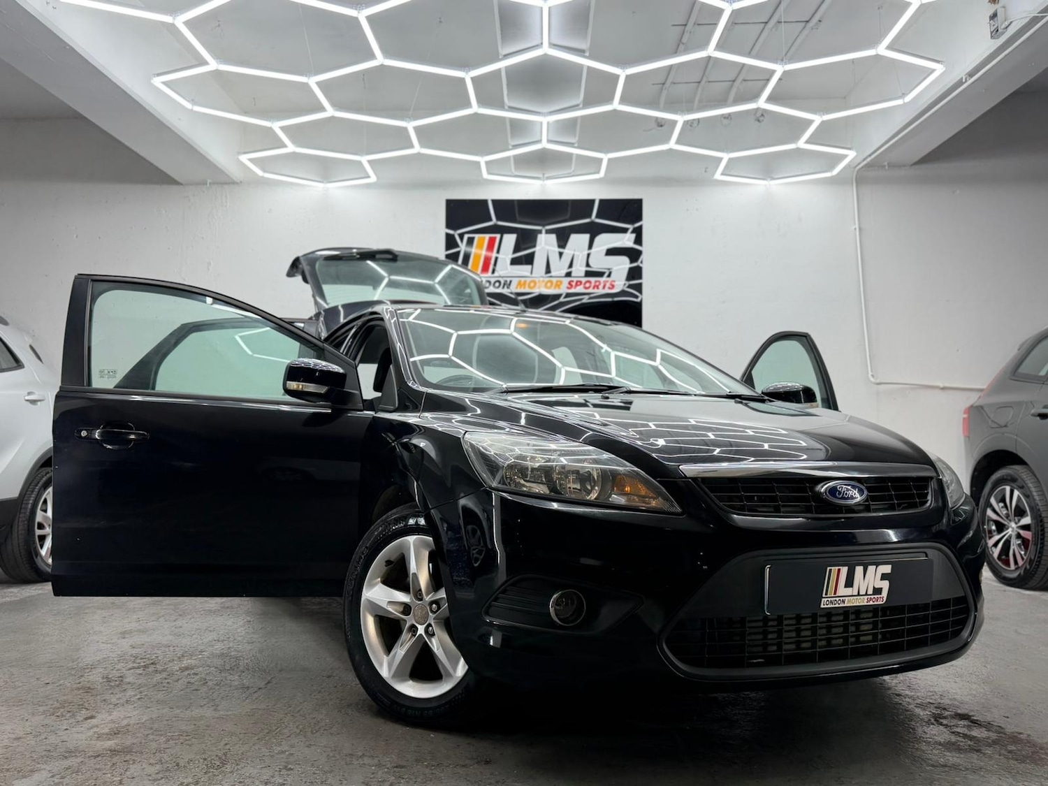 Used Ford Focus 2009 for sale - 76879396: Photo 26